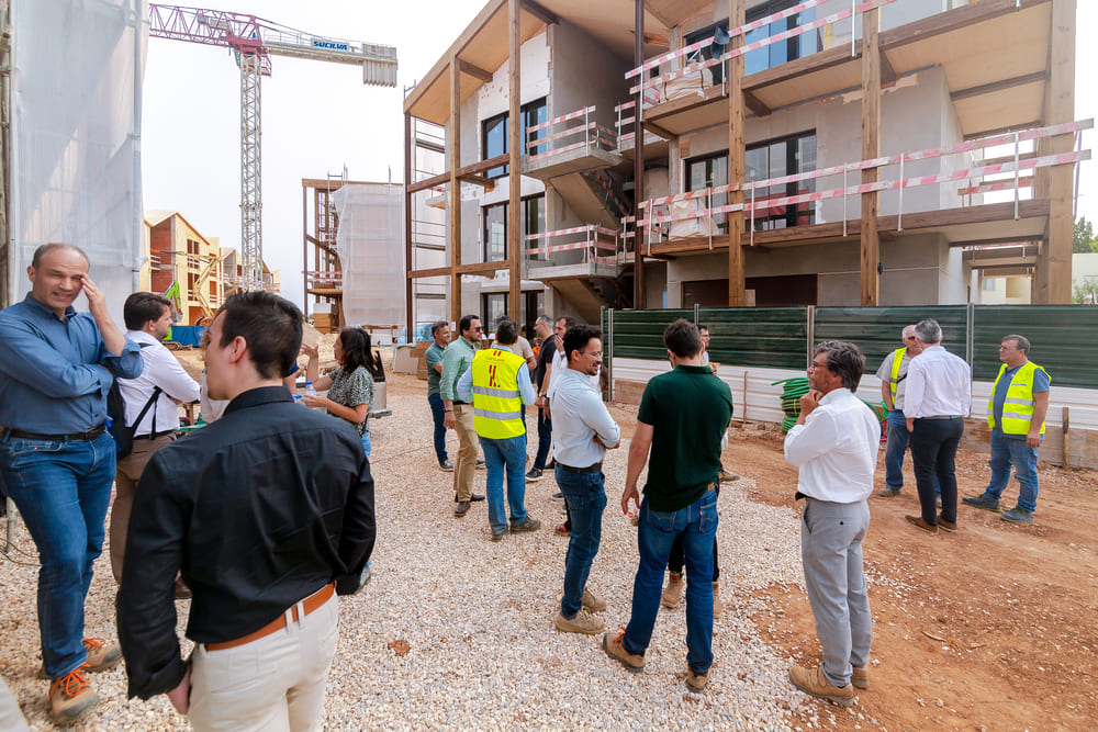 “Pau de Fileira” celebration at the Town Gardens construction site