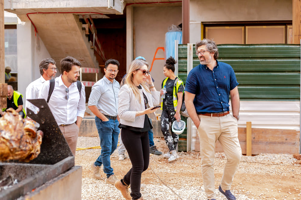 “Pau de Fileira” celebration at the Town Gardens construction site