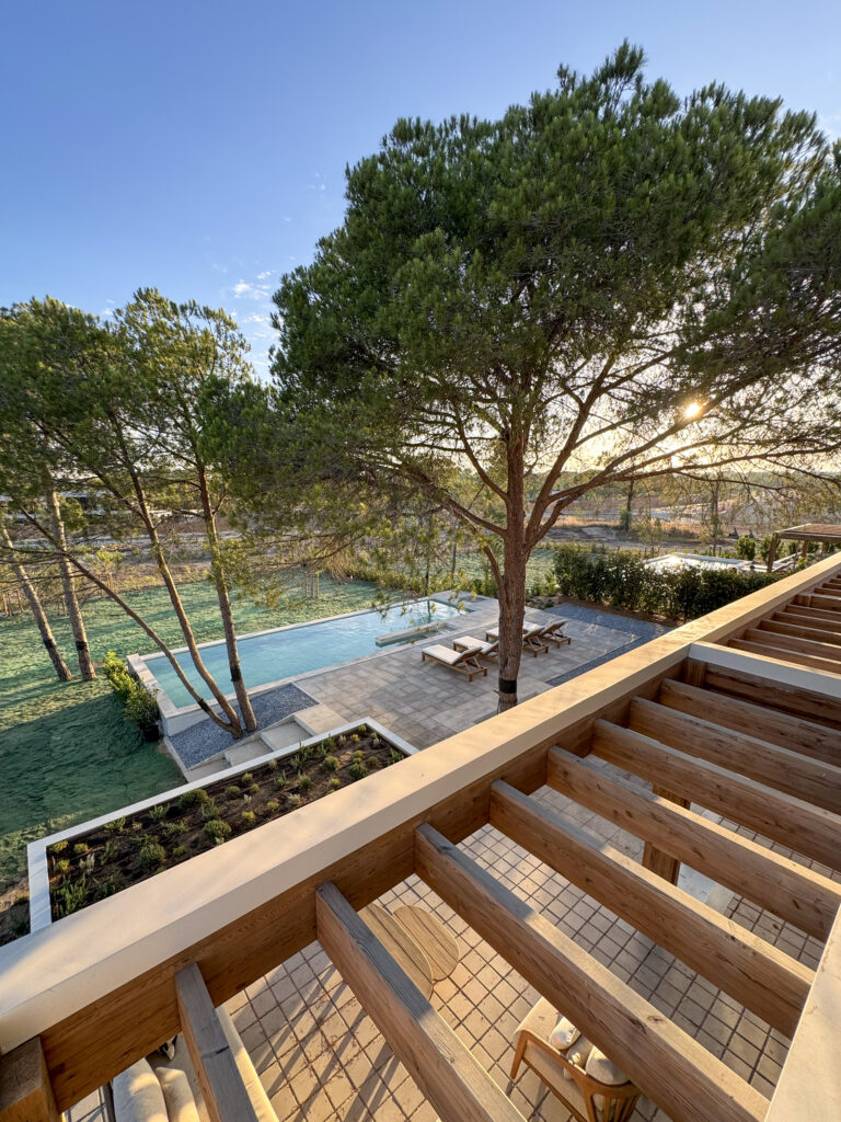A new concept in sustainable architecture is redefining the lifestyle in Vilamoura: Arcaya - Prime Sustainable Village, developed by Bondstone.