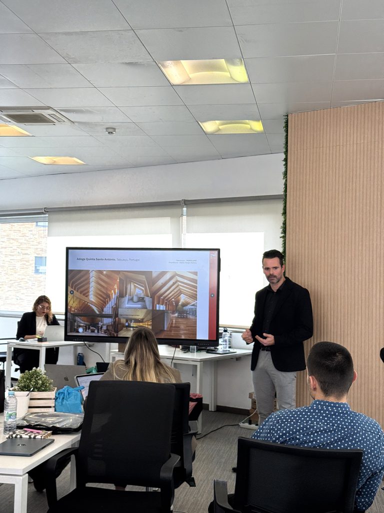 PORTILAME reforça liderança de conhecimento com sessões e workshops sobre construção em madeira